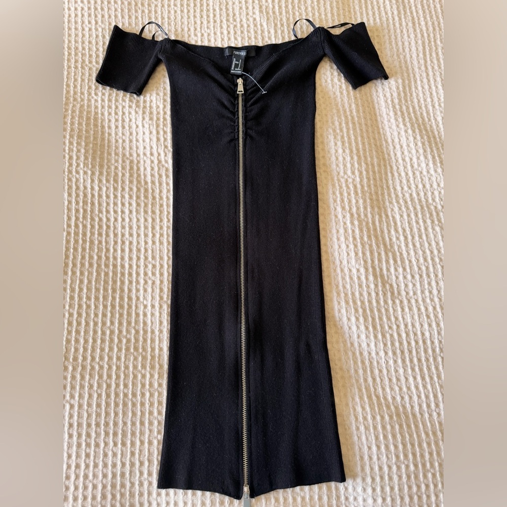Forever 21 Black Long Sleeve Zipper Dress